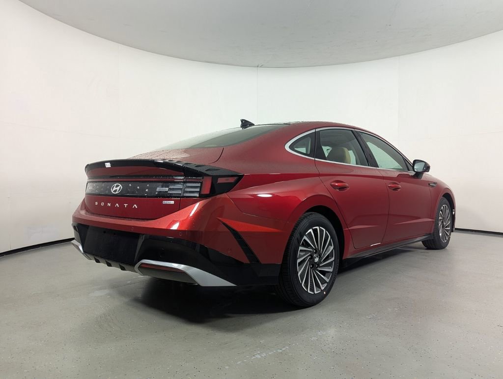 New 2026 Hyundai Sonata Limited FWD image 7