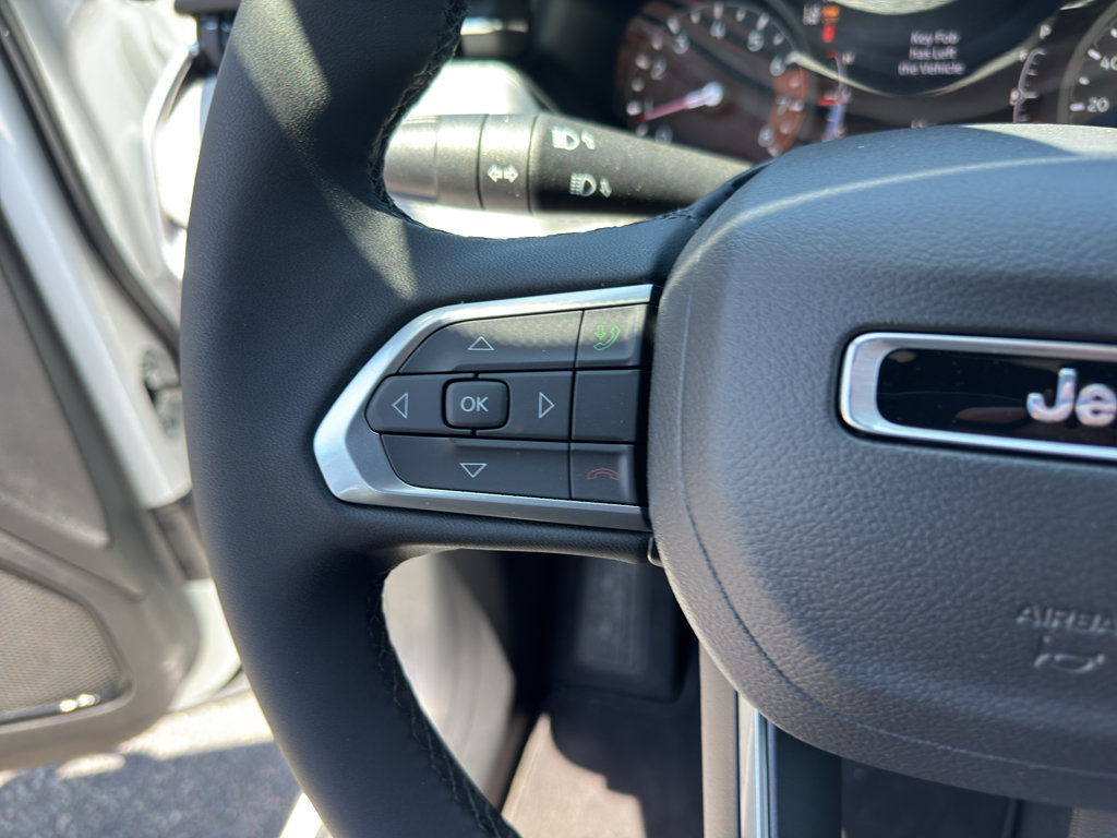 New 2026 Jeep Compass Limited AWD/4WD image 19