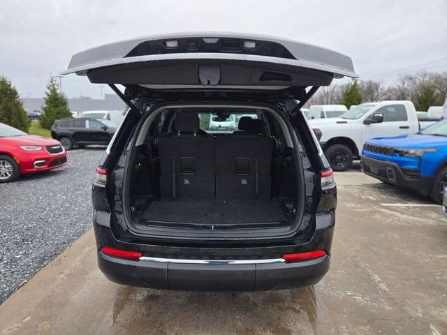 Certified 2022 Jeep Grand Cherokee L Laredo w/ Luxury Tech Group I image 16