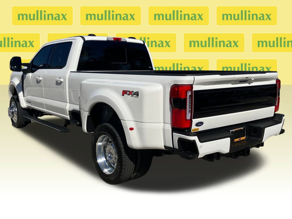 Used 2025 Ford F450 Platinum w/ FX4 Off-Road Package image 9