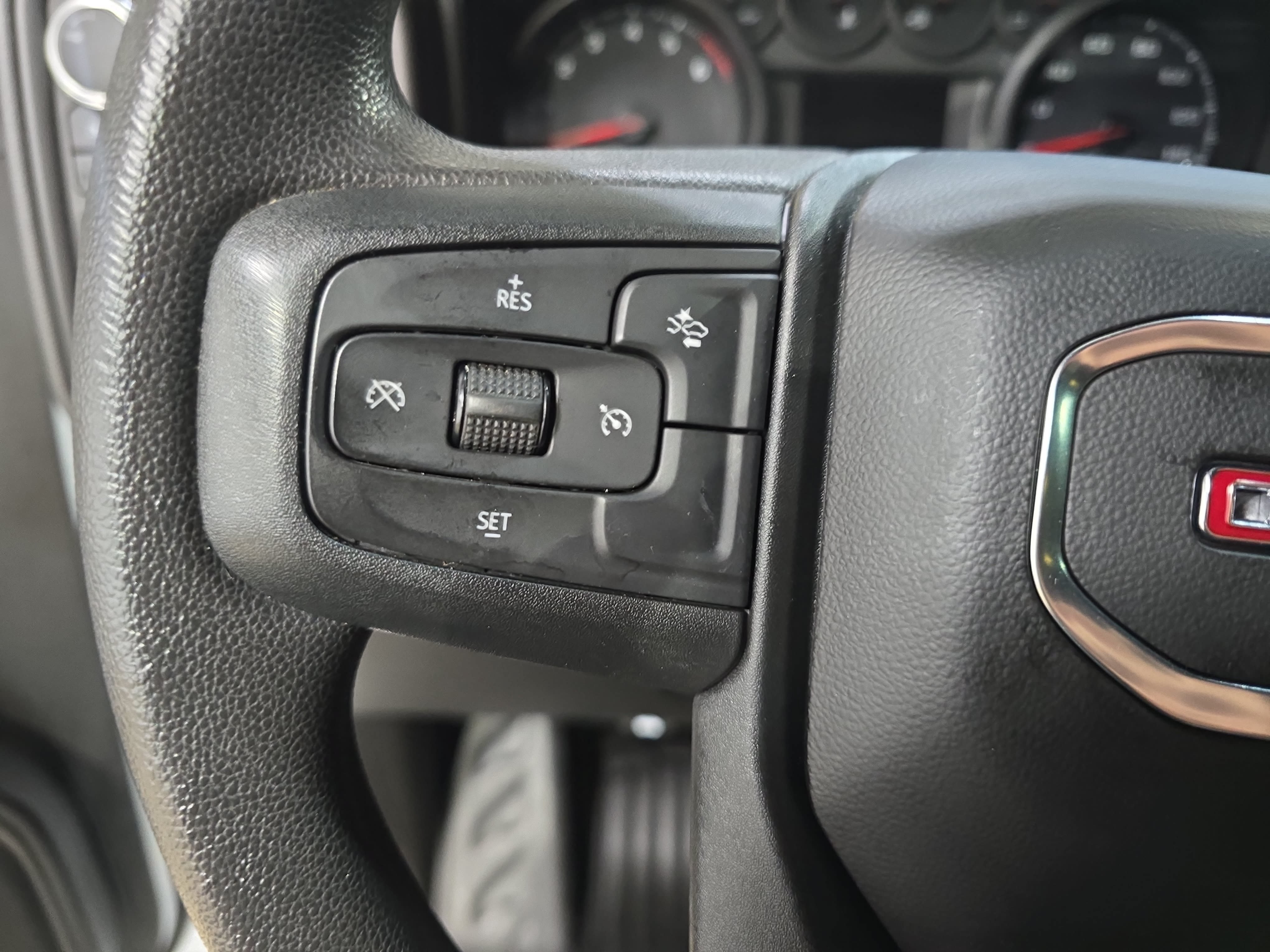 Used 2024 GMC Sierra 2500 Pro w/ Convenience Package AWD/4WD image 14