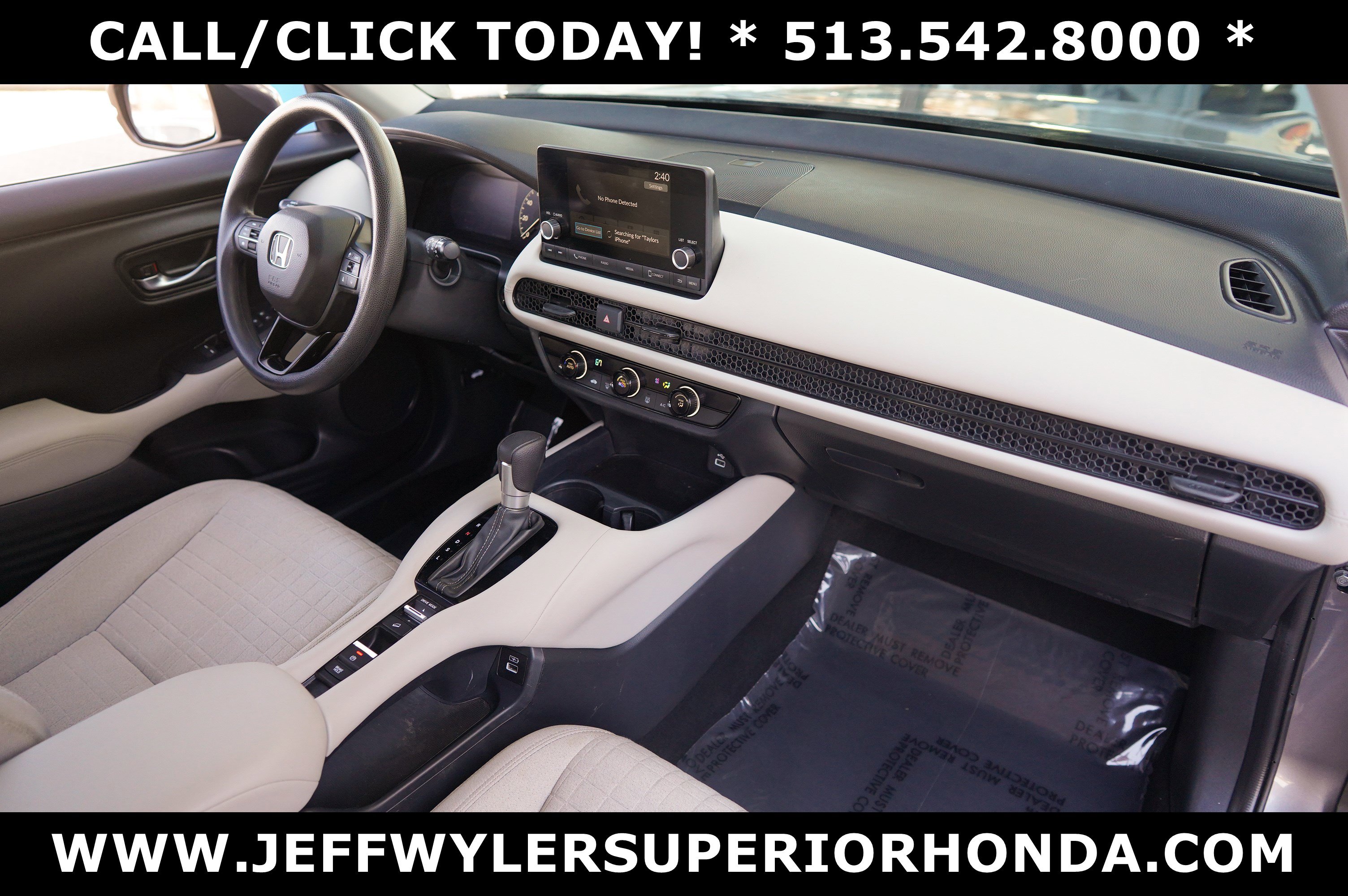 Used 2023 Honda HR-V LX image 32