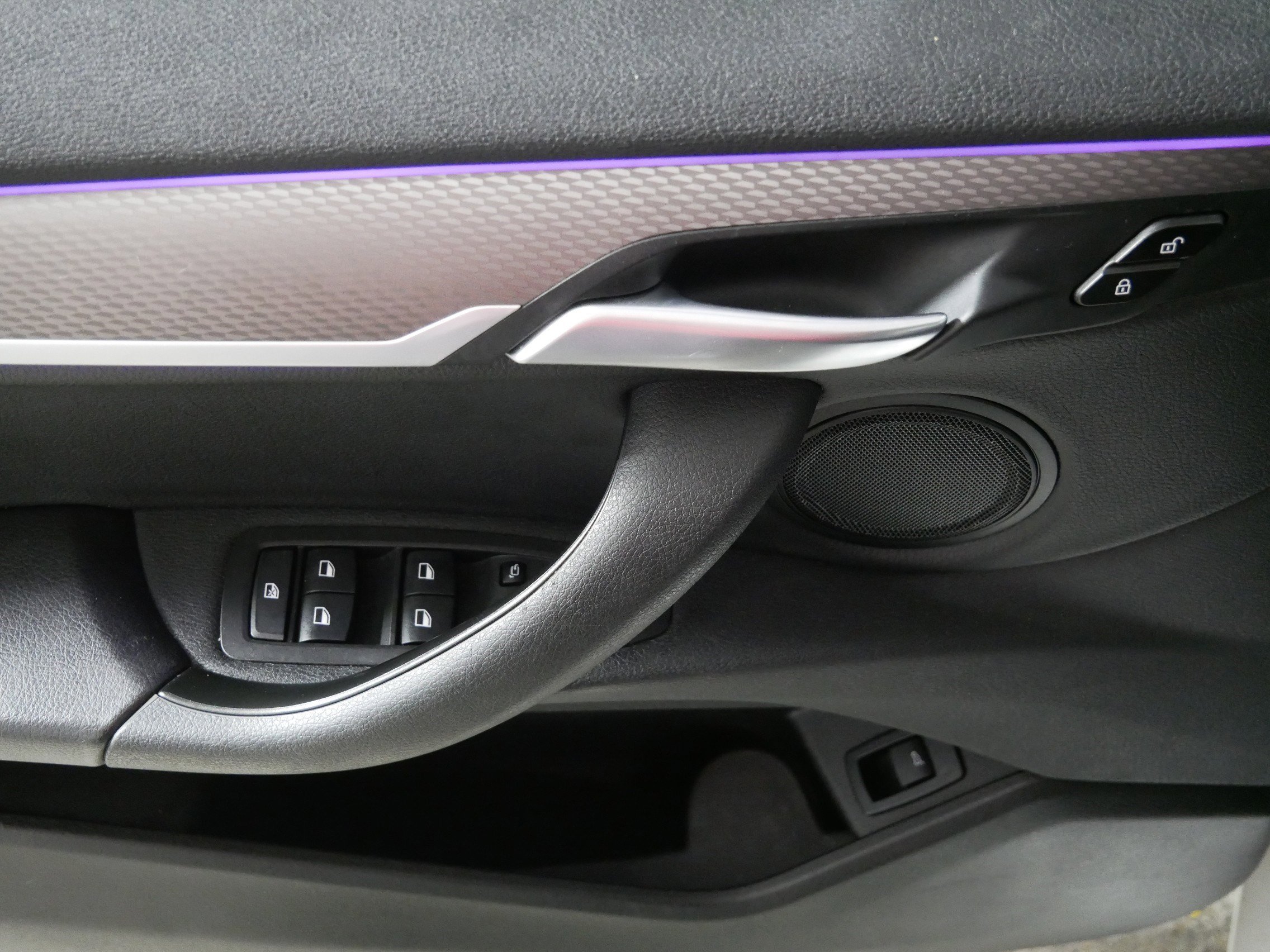 Used 2020 BMW X2 M35i image 19