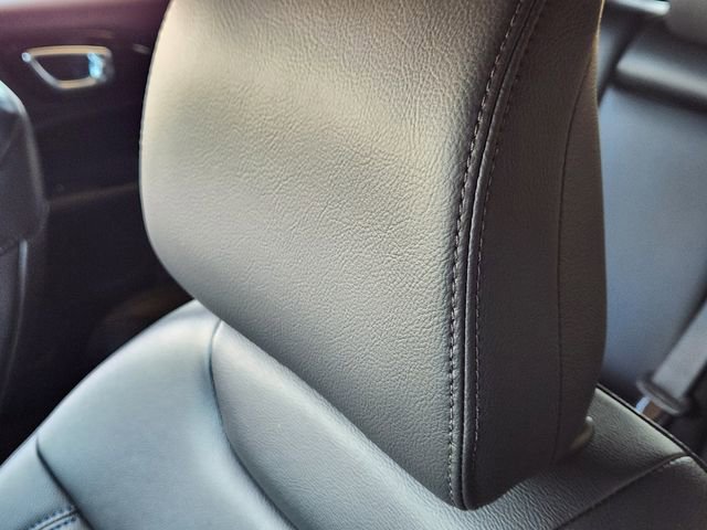 New 2026 Jeep Compass Latitude image 9