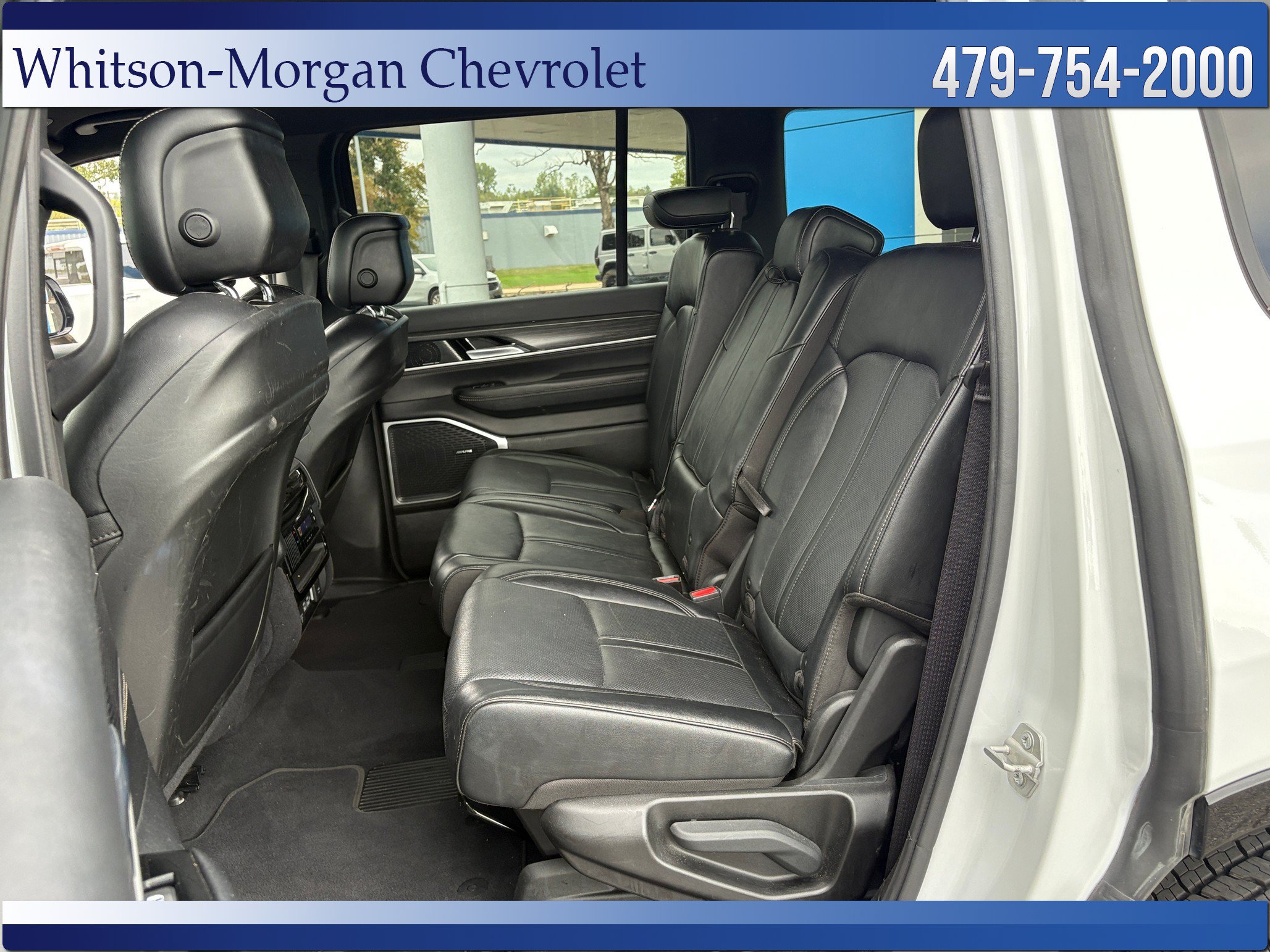 Used 2024 Jeep Wagoneer Series II RWD image 43