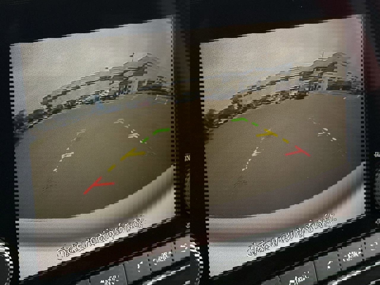 Used 2025 Nissan Pathfinder SV image 17