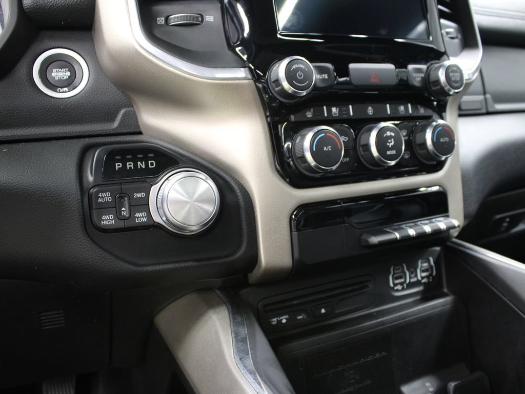 Used 2019 RAM 1500 Laramie AWD/4WD image 57