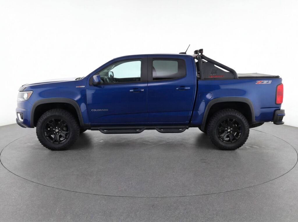 Used 2017 Chevrolet Colorado Z71 AWD/4WD image 6
