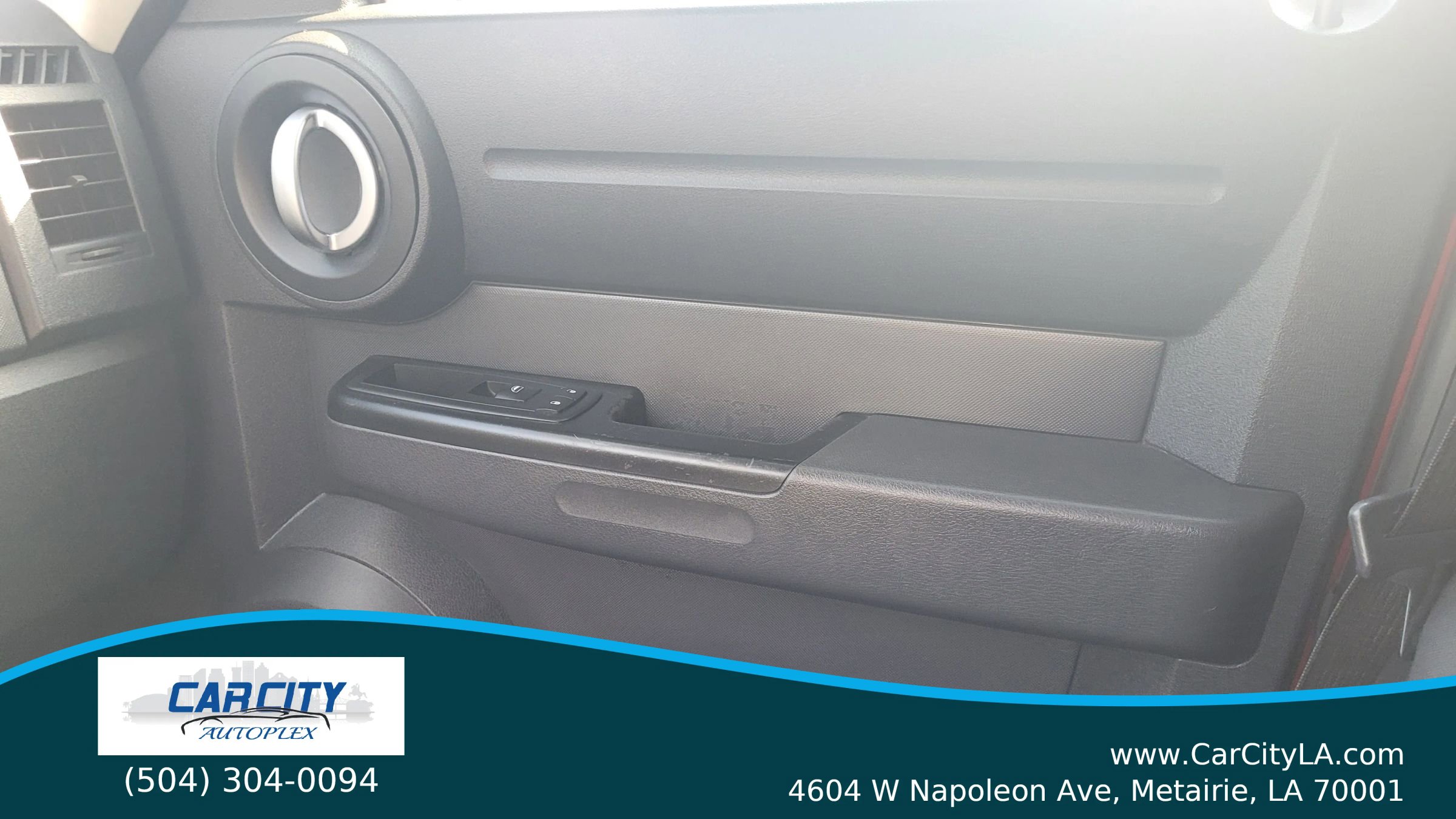 Used 2008 Dodge Nitro SXT image 6