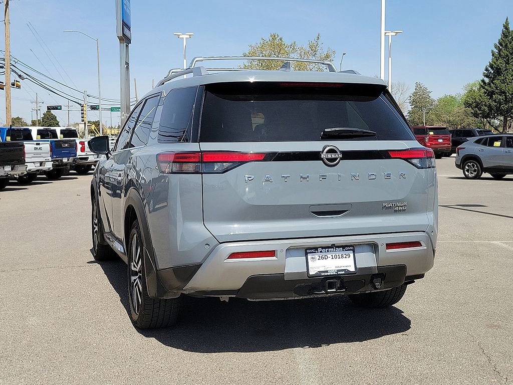 Used 2023 Nissan Pathfinder Platinum AWD/4WD image 8