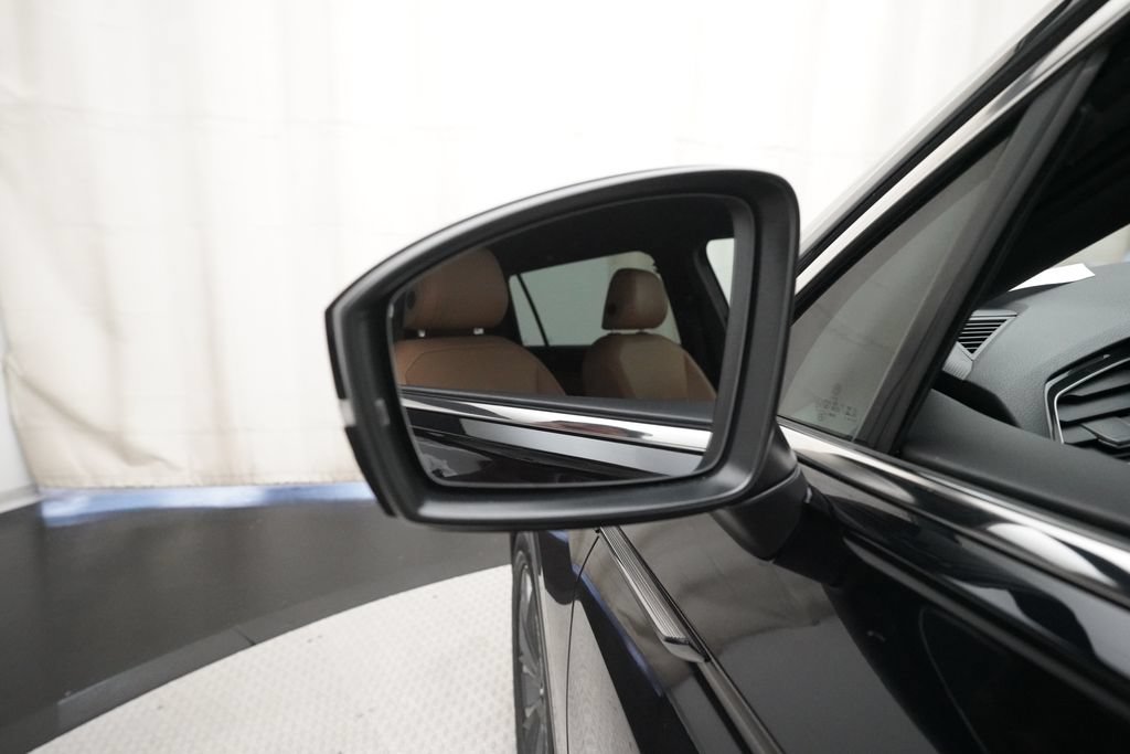 Used 2024 Volkswagen Tiguan SE AWD/4WD image 25