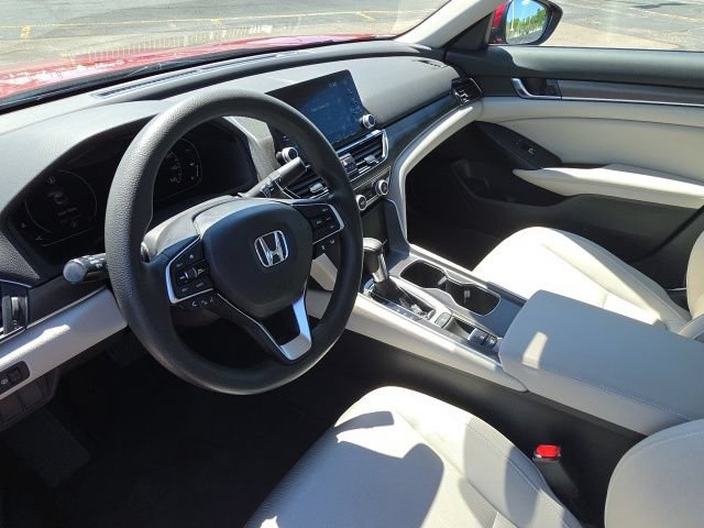 Used 2019 Honda Accord LX image 10