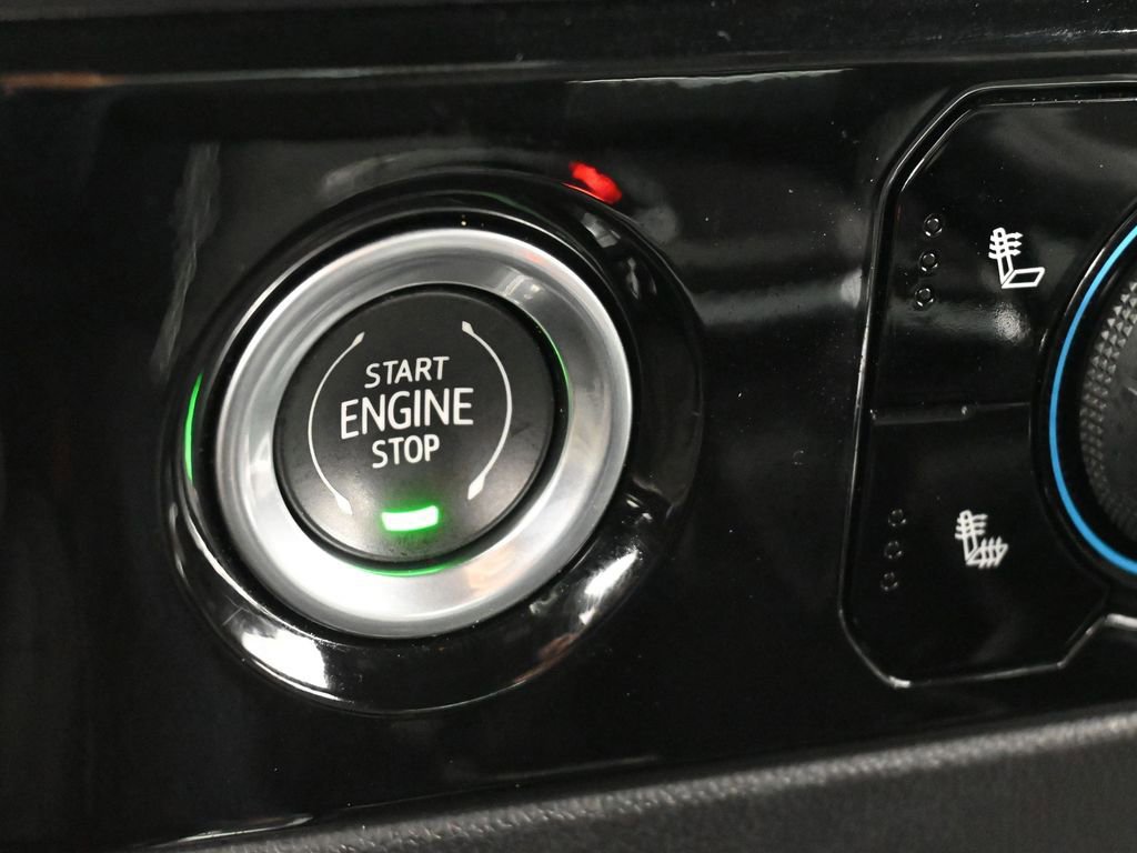 Used 2022 Chevrolet Silverado 1500 LT Trail Boss image 30