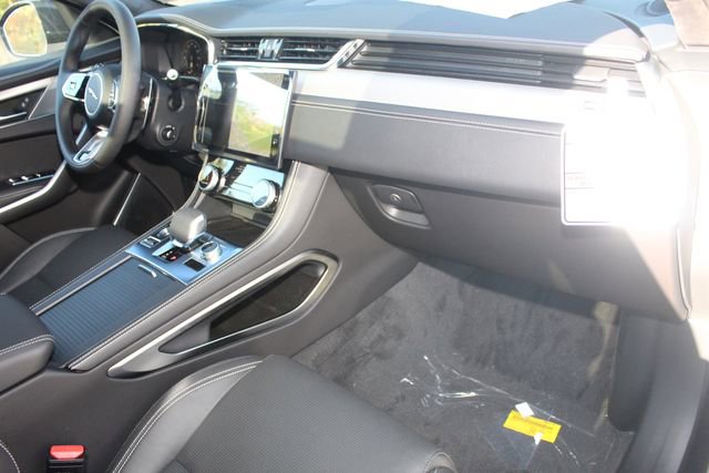 New 2026 Jaguar F-PACE R-Dynamic S image 24