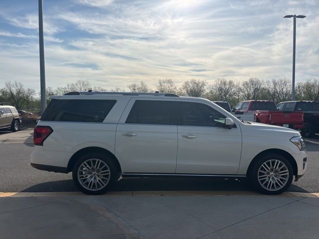 Used 2023 Ford Expedition Max Limited image 6