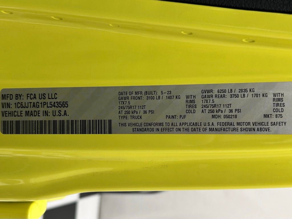 Certified 2023 Jeep Gladiator Sport image 23