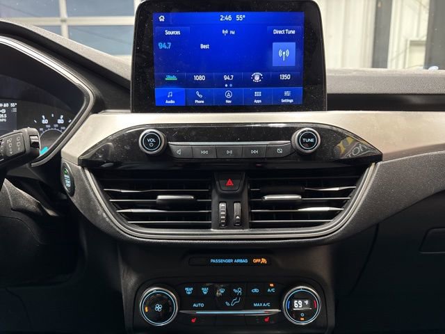 Used 2020 Ford Escape SE image 8