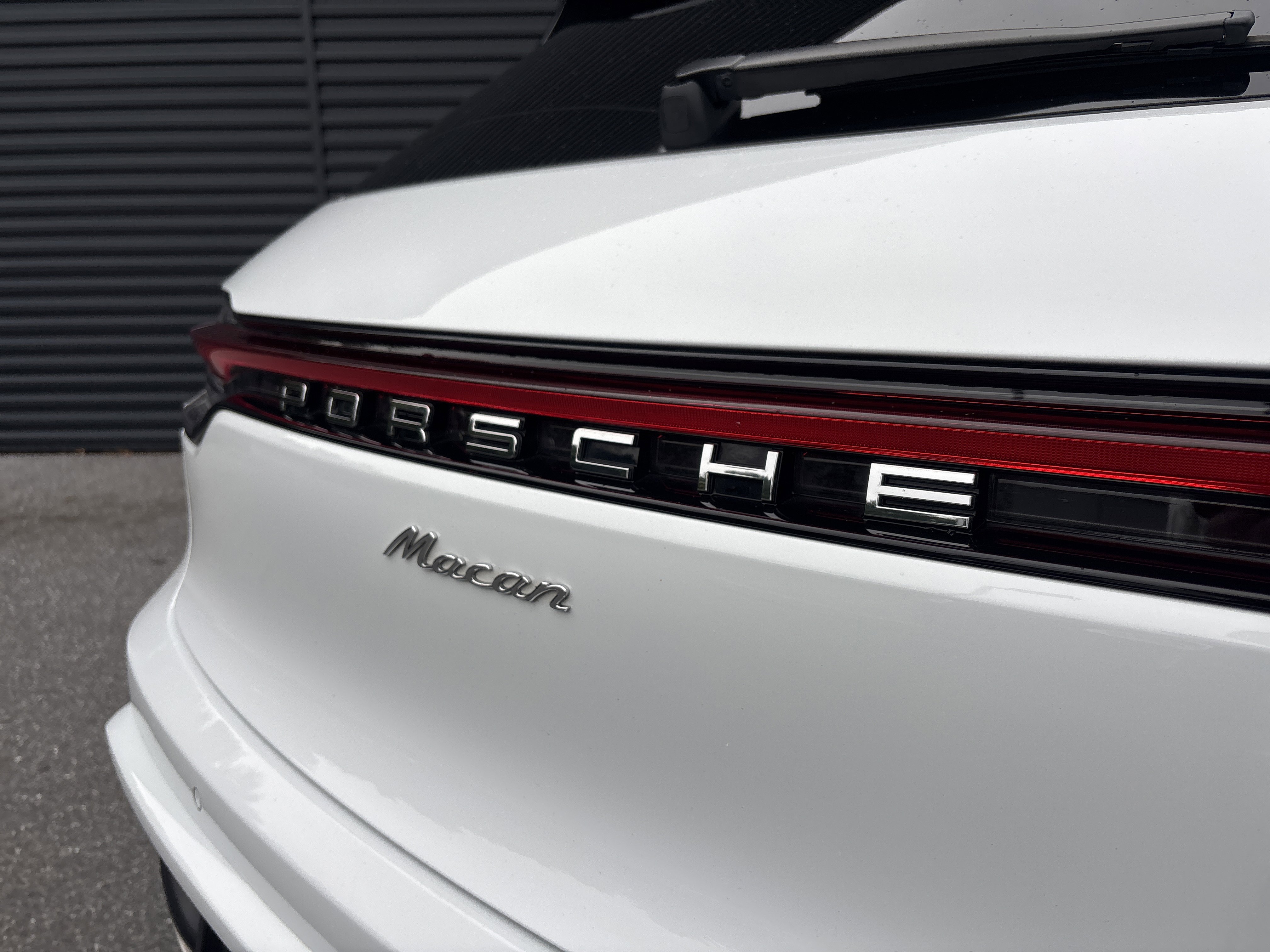 Certified 2022 Porsche Macan image 22