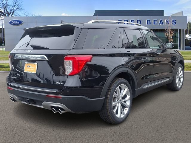 Certified 2022 Ford Explorer Platinum w/ Equipment Group 601A AWD/4WD image 8