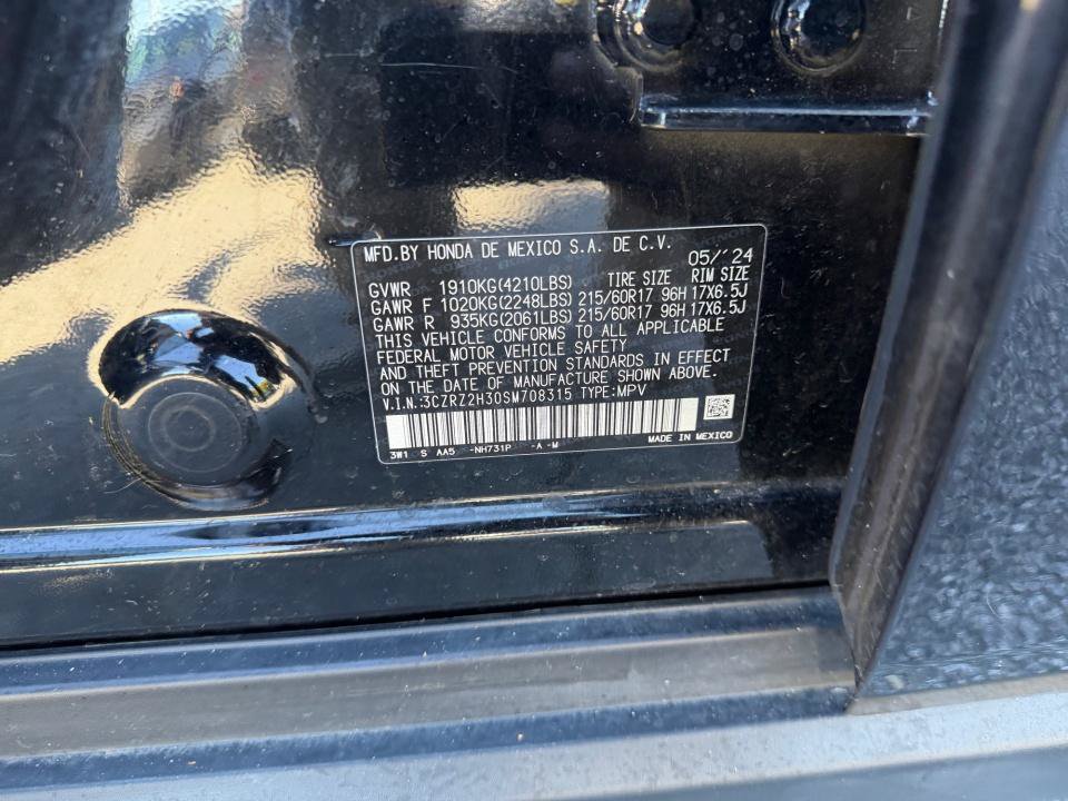Certified 2025 Honda HR-V LX image 39