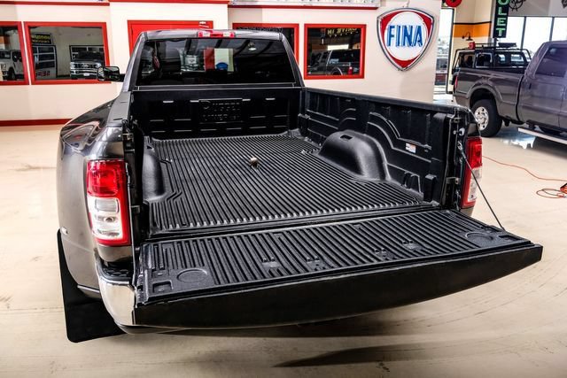 Used 2021 RAM 3500 Tradesman w/ Chrome Appearance Group AWD/4WD image 60