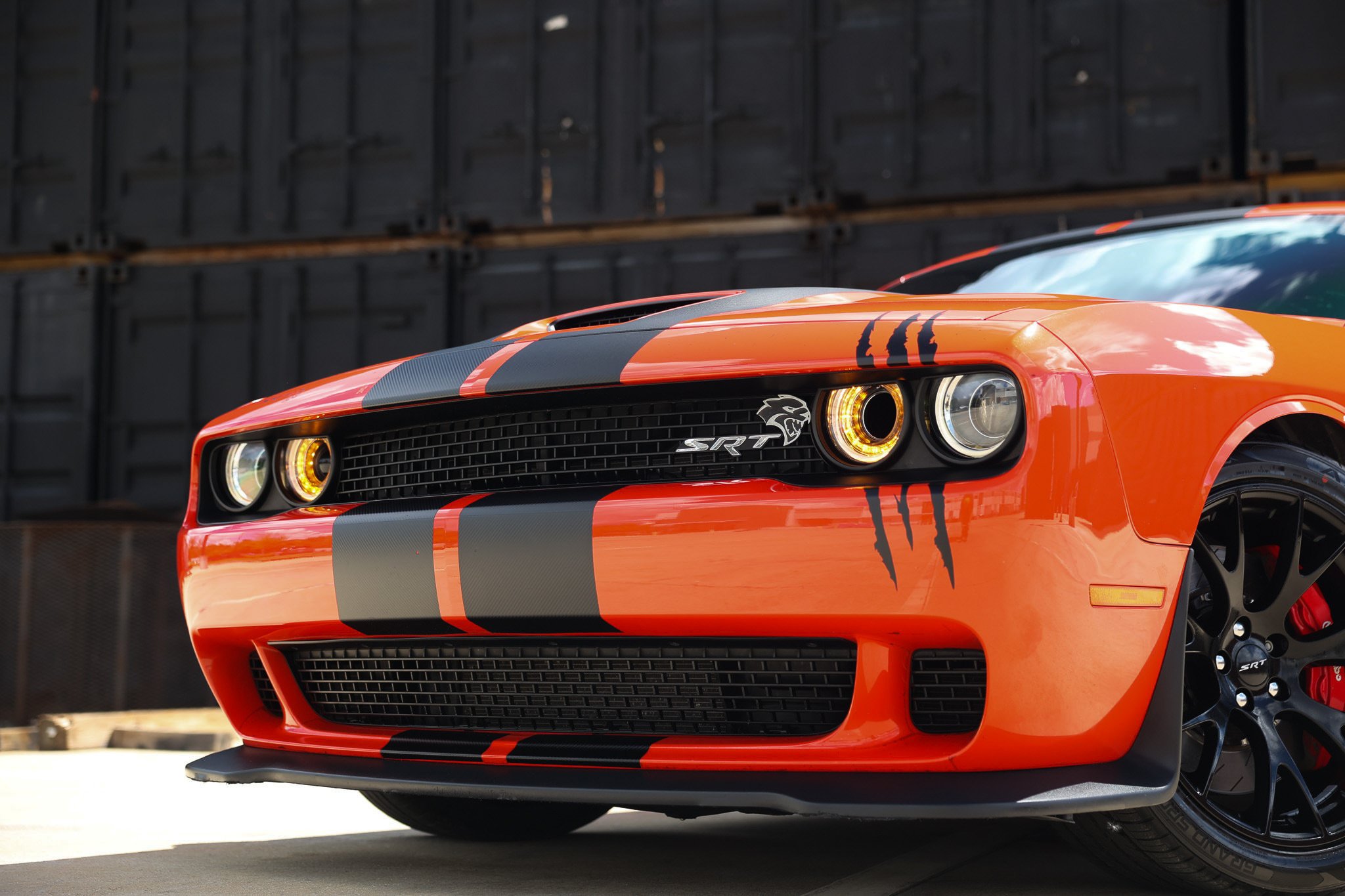 Used 2016 Dodge Challenger SRT Hellcat RWD image 34