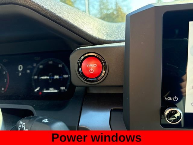 Used 2025 Toyota Tacoma TRD Sport image 22