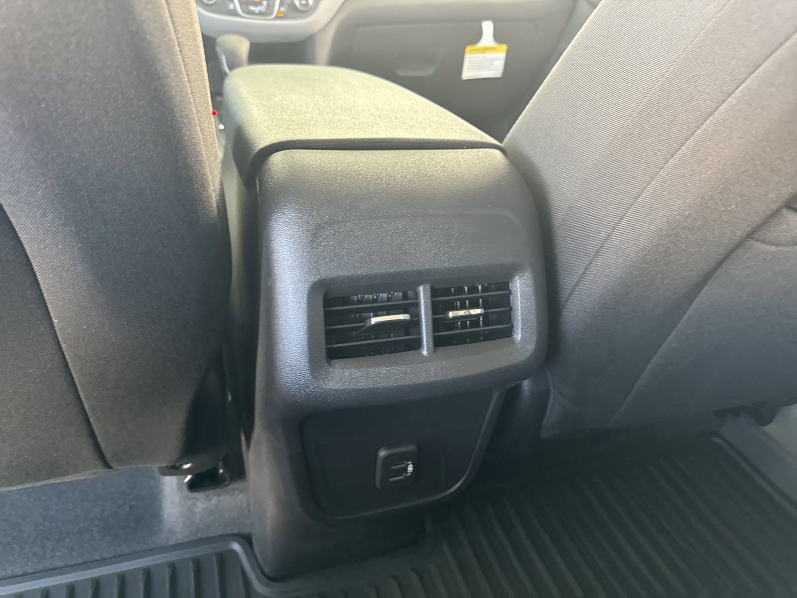 New 2024 Chevrolet Equinox LS w/ LS Convenience Package image 16
