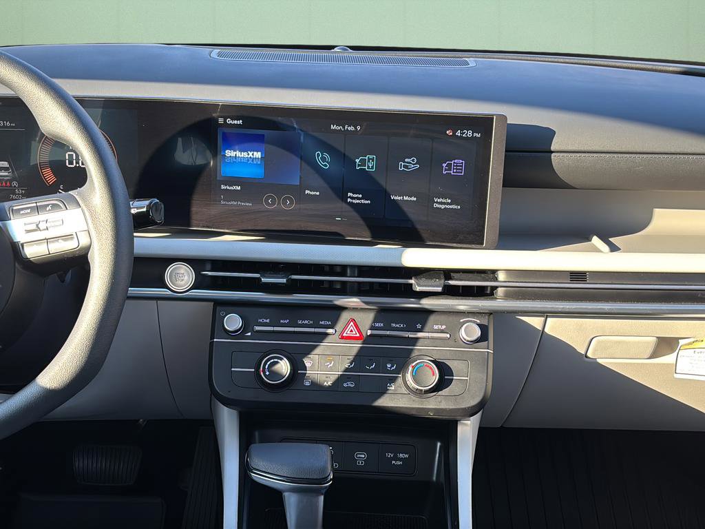 Certified 2025 Hyundai Tucson SE FWD image 22