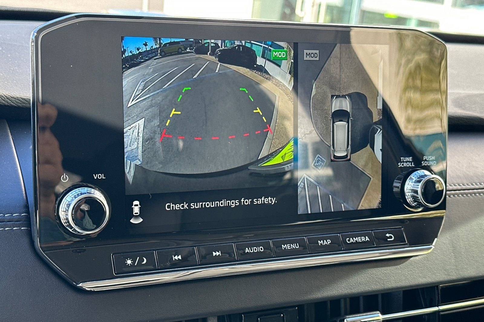 New 2025 Mitsubishi Outlander SE image 19