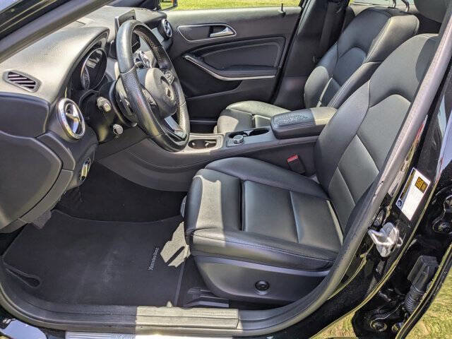 Used 2016 Mercedes-Benz GLA 250 4MATIC image 14