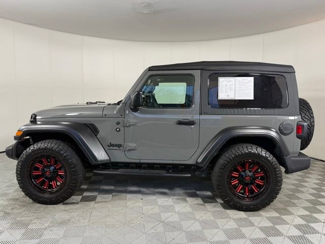 Used 2022 Jeep Wrangler Sport S image 3