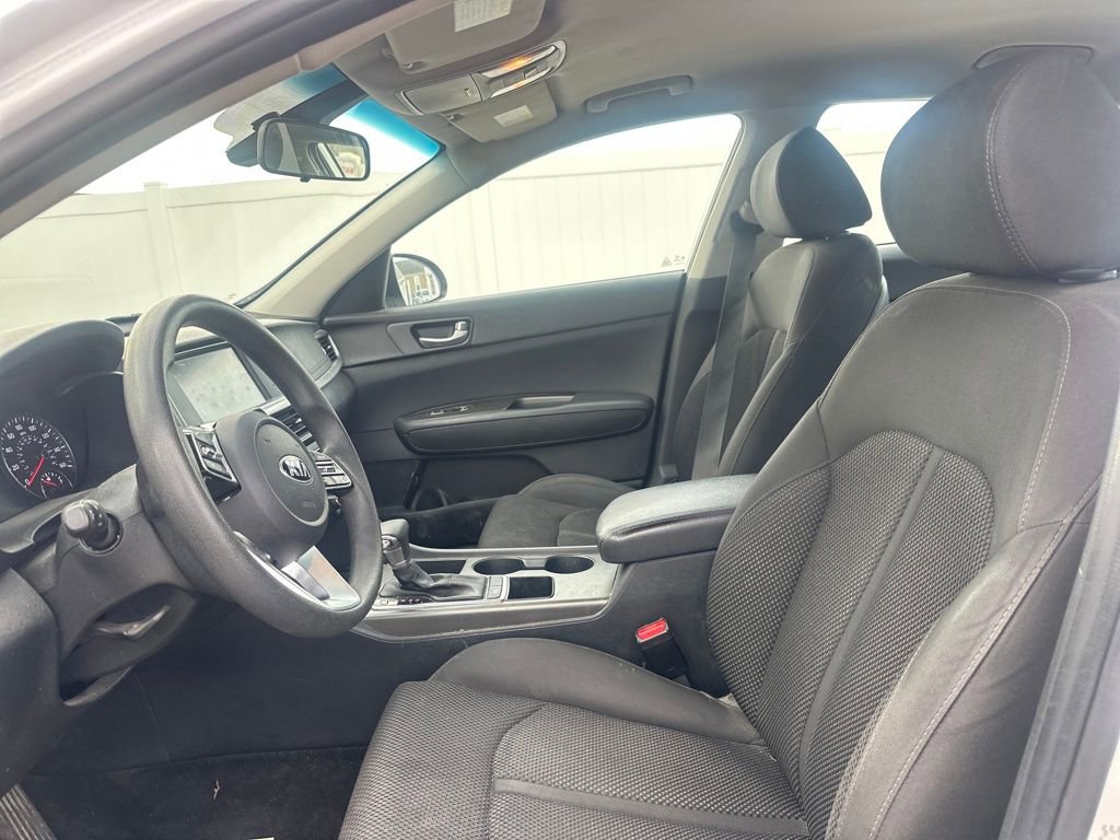 Used 2020 Kia Optima LX image 8