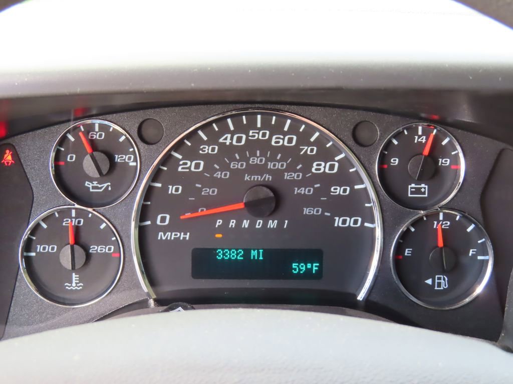 Used 2025 Chevrolet Express 3500 w/ Power Convenience Package RWD image 17