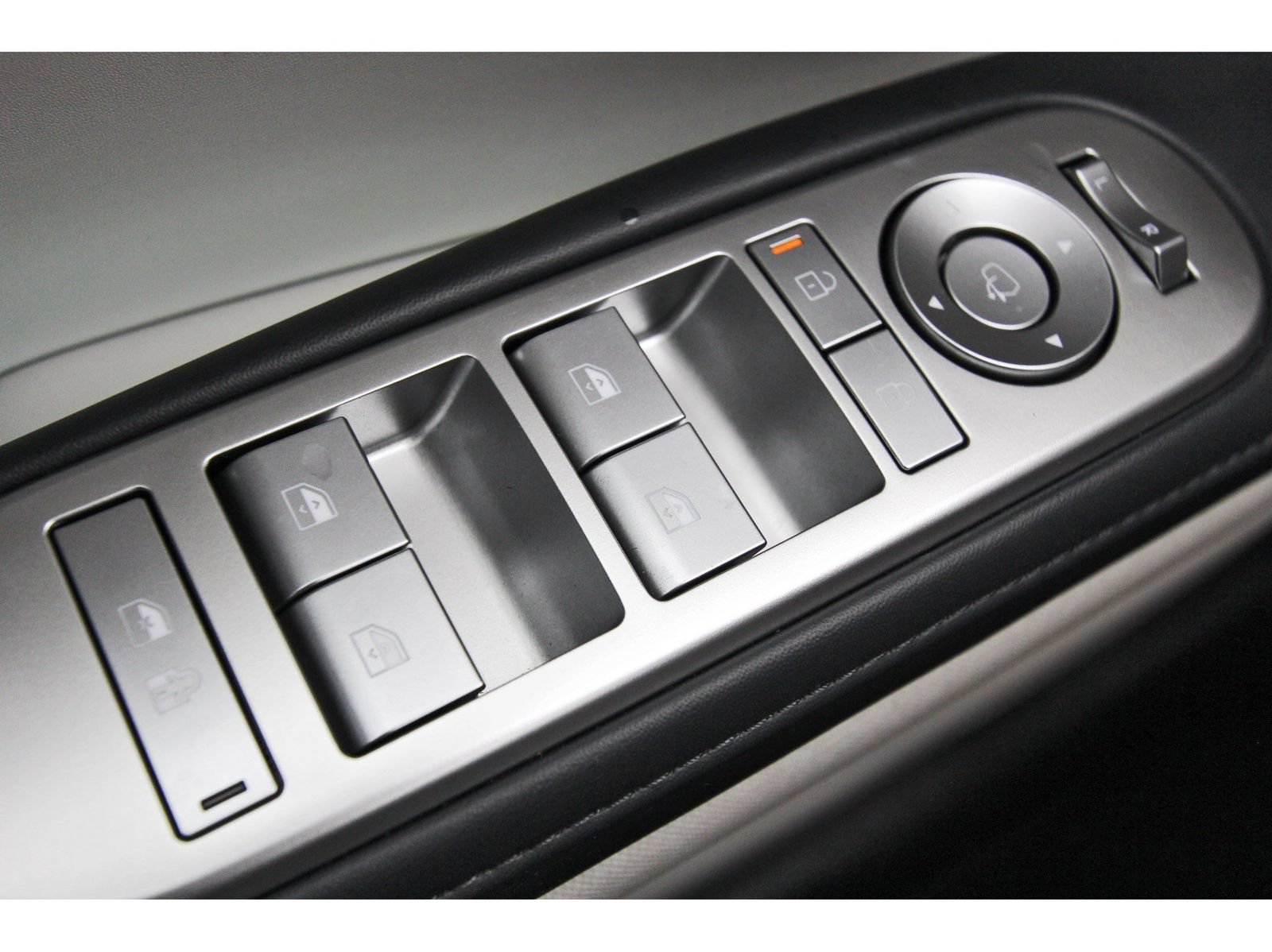 Certified 2026 Hyundai Palisade Calligraphy AWD/4WD image 21