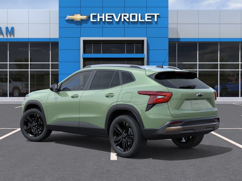 New 2026 Chevrolet Trax ACTIV w/ Sunroof Package FWD image 3