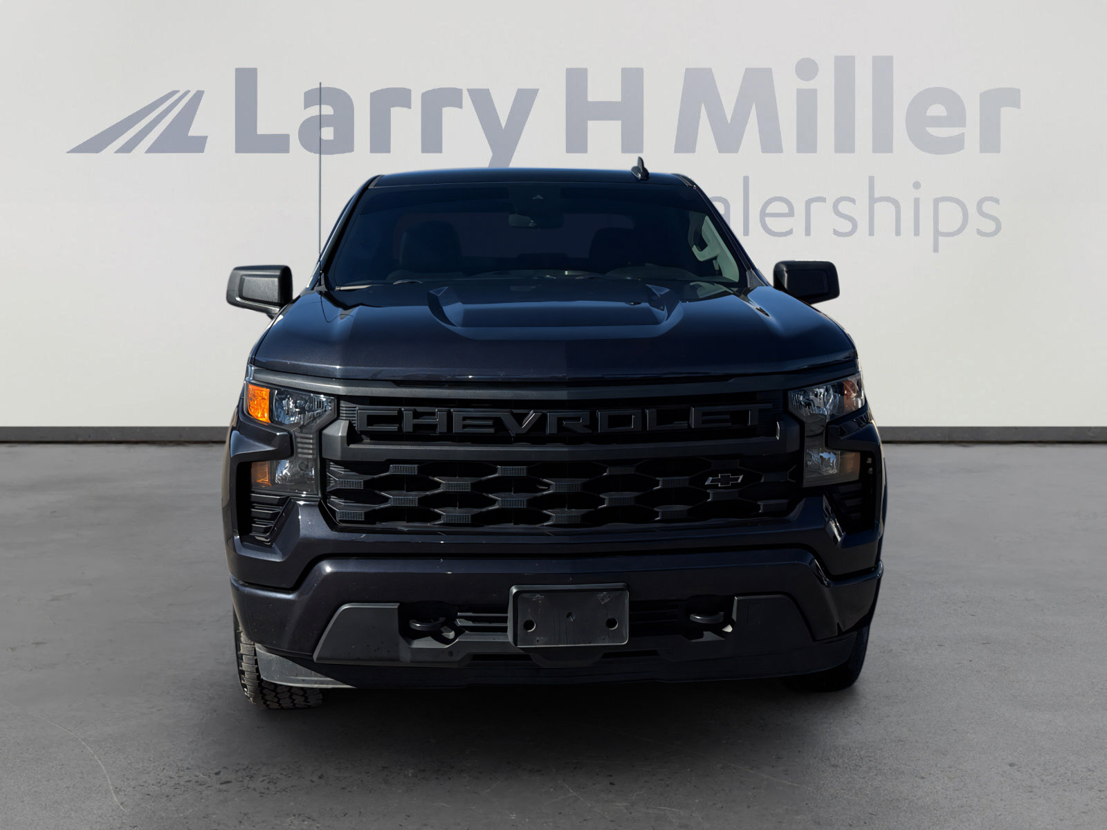 Used 2022 Chevrolet Silverado 1500 Custom image 8