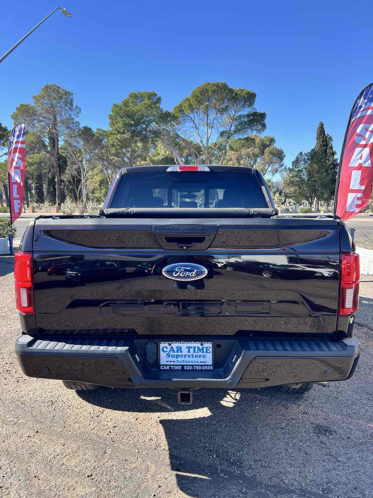 Used 2018 Ford F150 Lariat w/ Equipment Group 502A Luxury AWD/4WD image 4