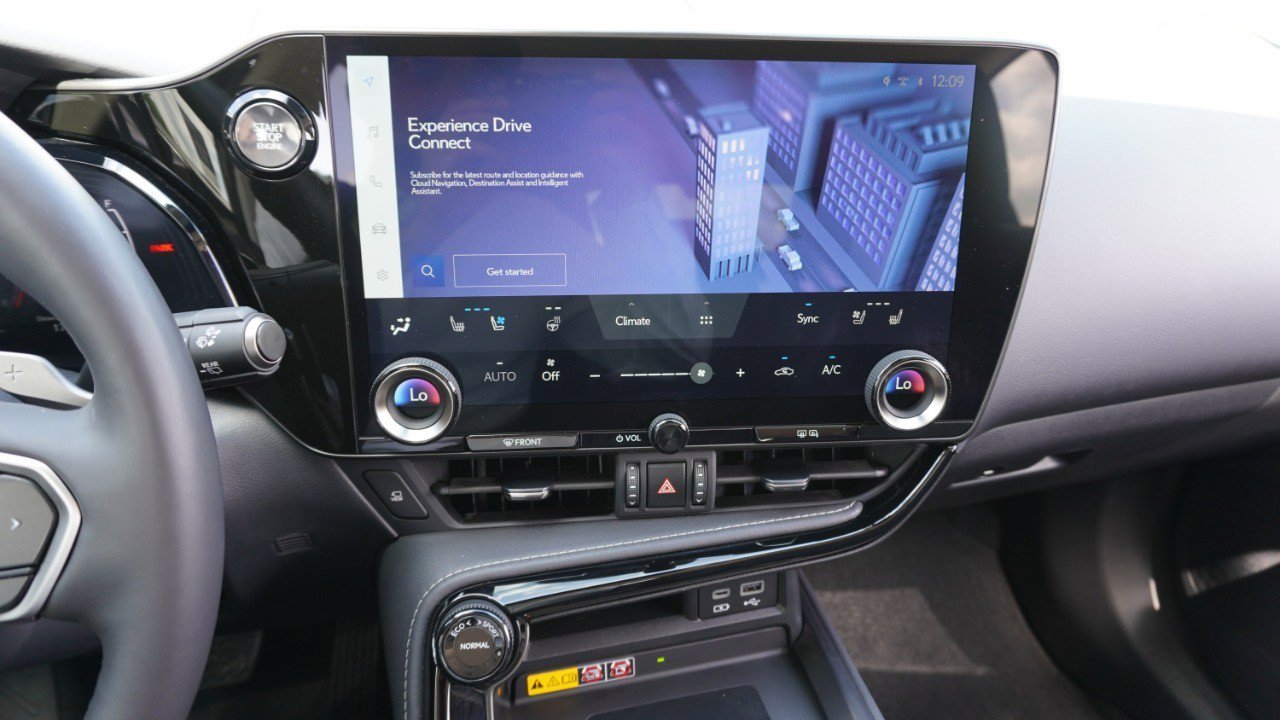 Certified 2024 Lexus NX 350 AWD w/ Vision Package image 16