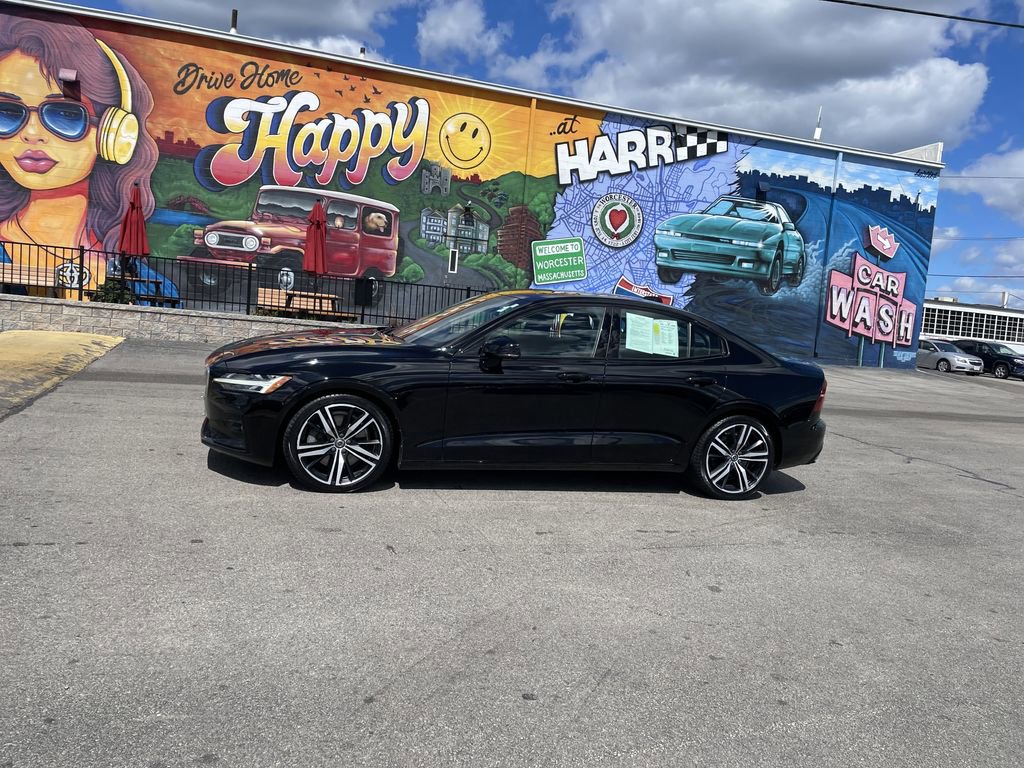 Used 2019 Volvo S60 T6 R-Design AWD/4WD image 2
