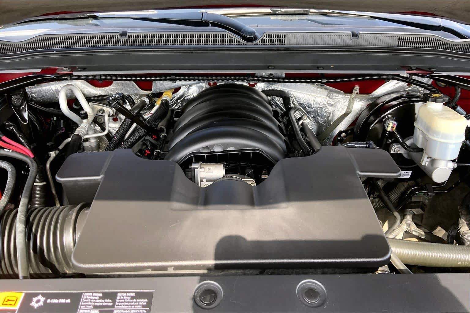 Used 2016 Chevrolet Tahoe LT RWD image 32