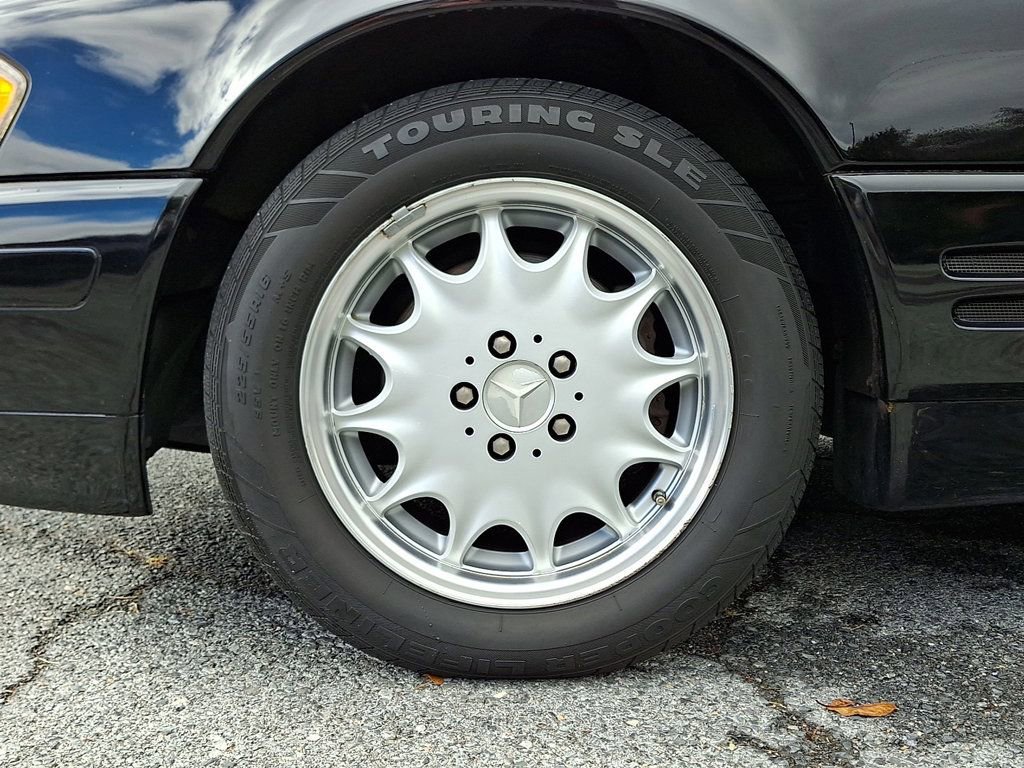 Used 1996 Mercedes-Benz SL 320 image 9