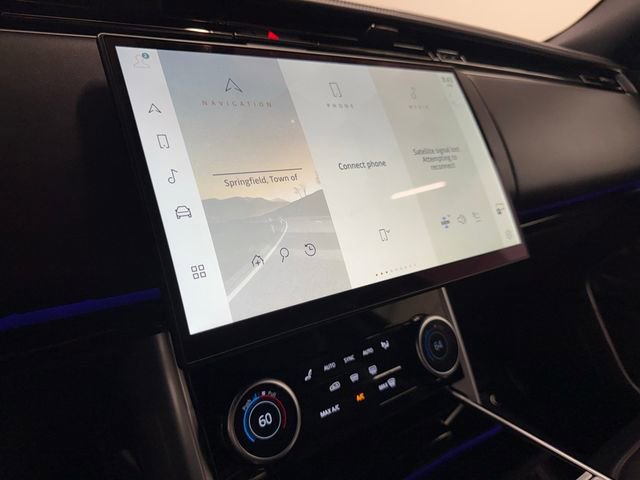 Used 2023 Land Rover Range Rover SE image 72