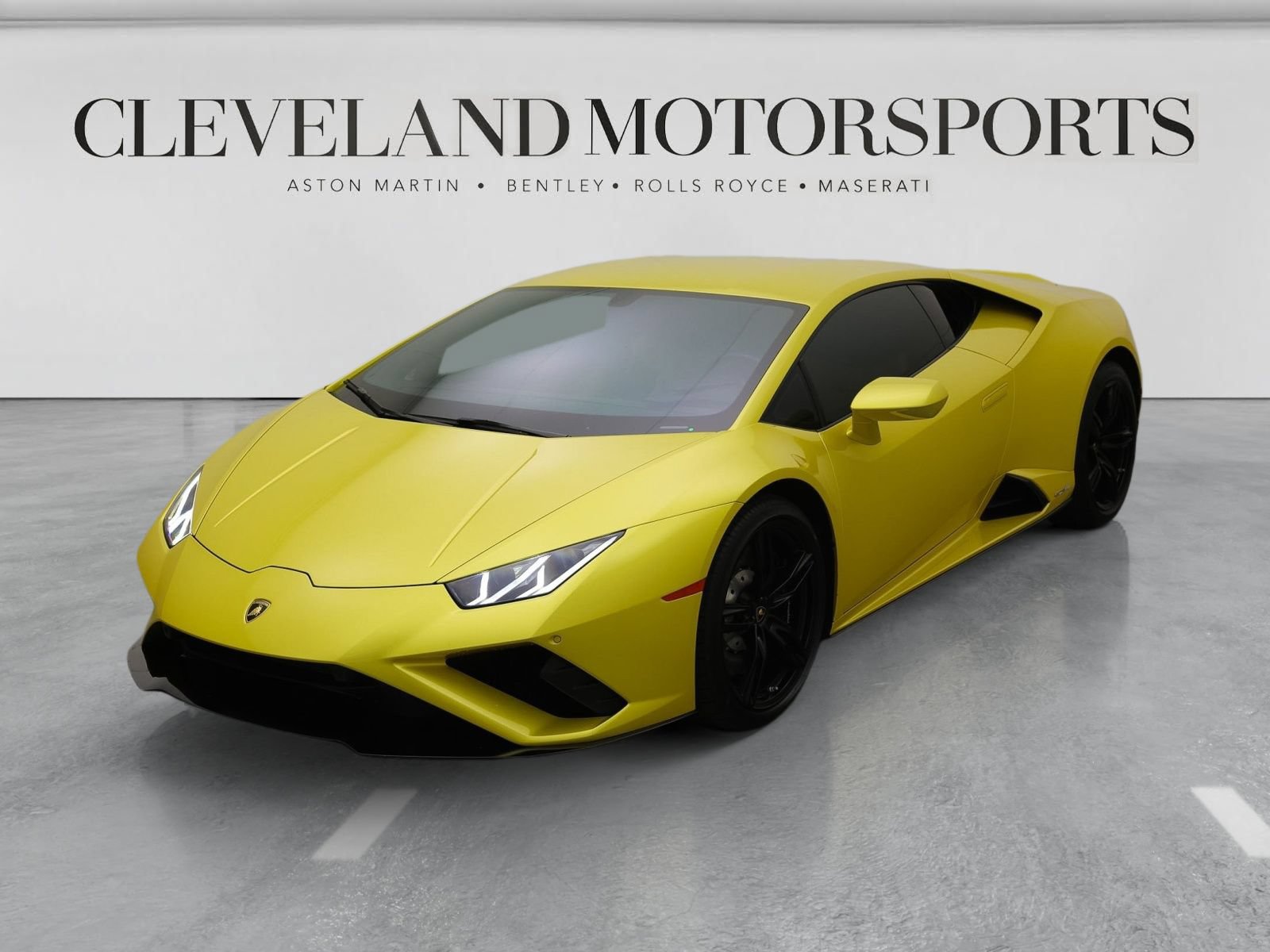 Used 2020 Lamborghini Huracan EVO RWD image 26