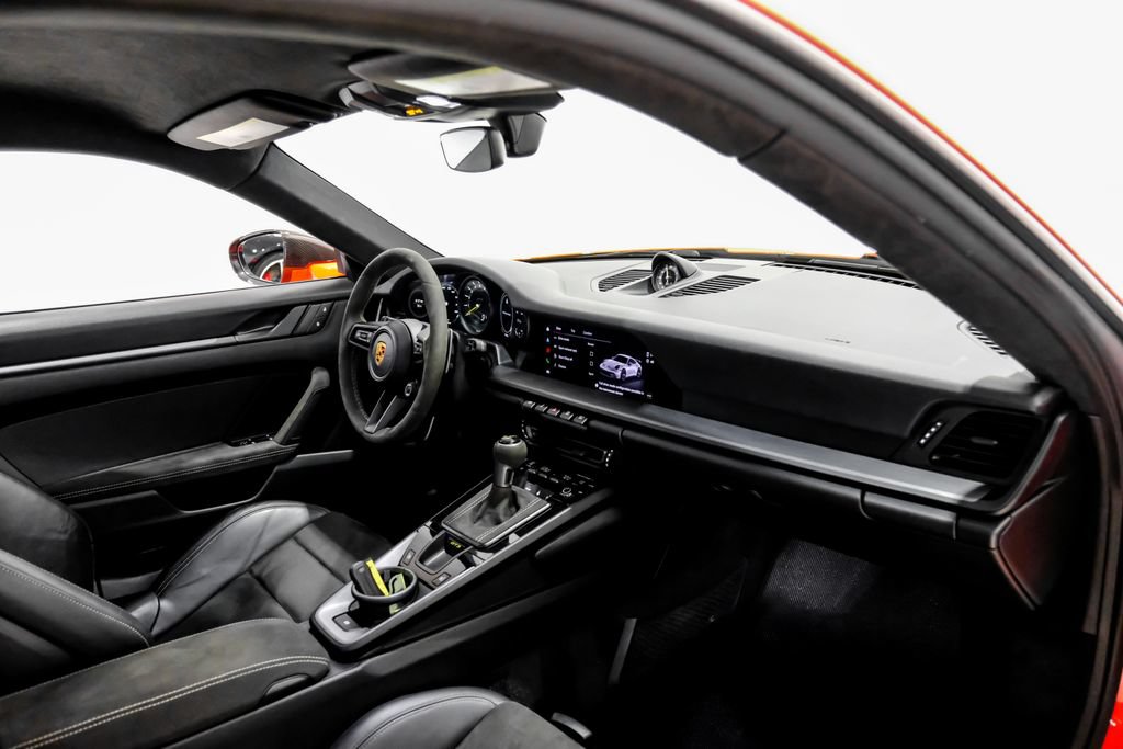 Used 2022 Porsche 911 GT3 RWD image 11