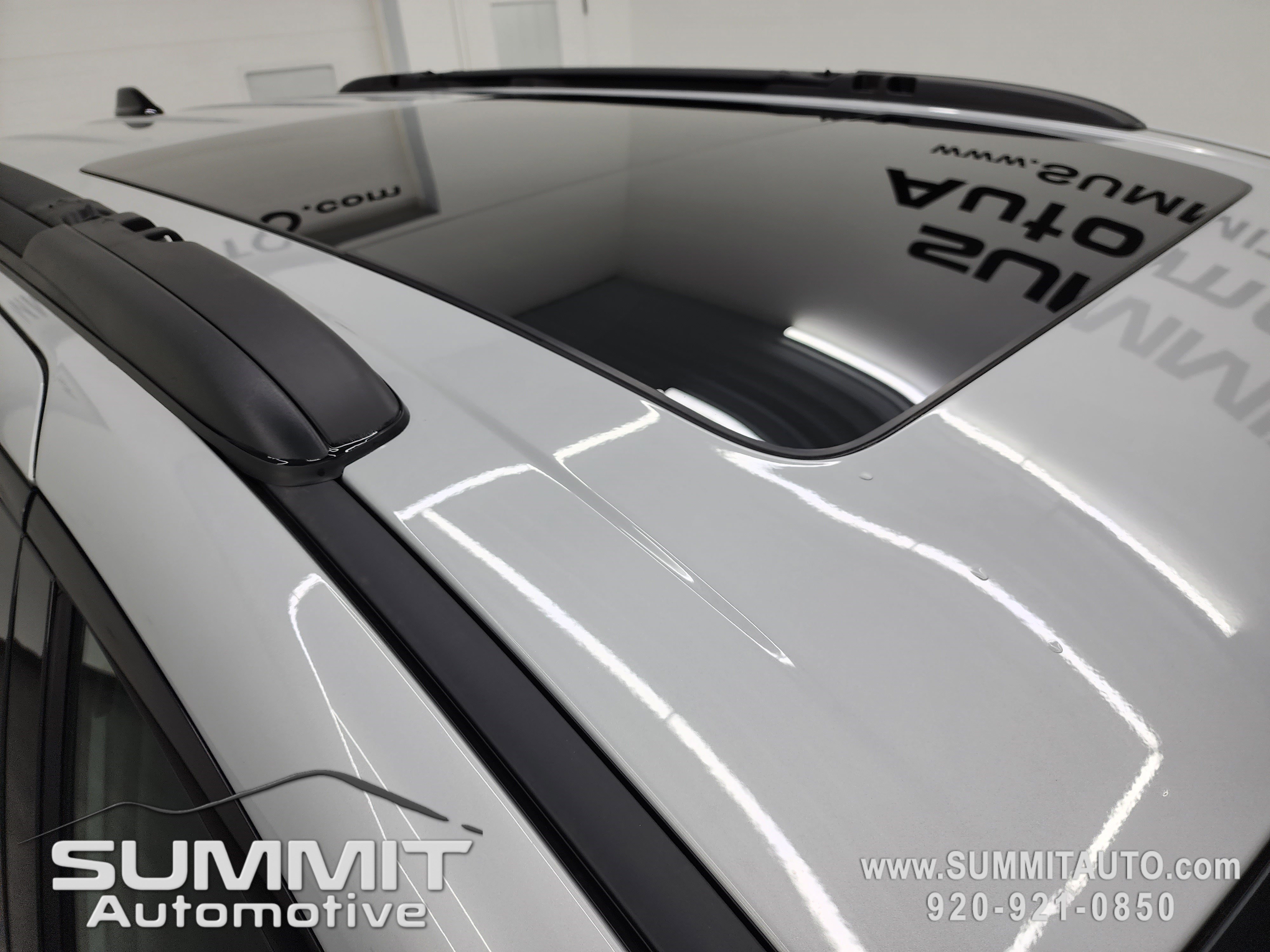 New 2026 Chrysler Pacifica Limited w/ S Appearance Package image 4