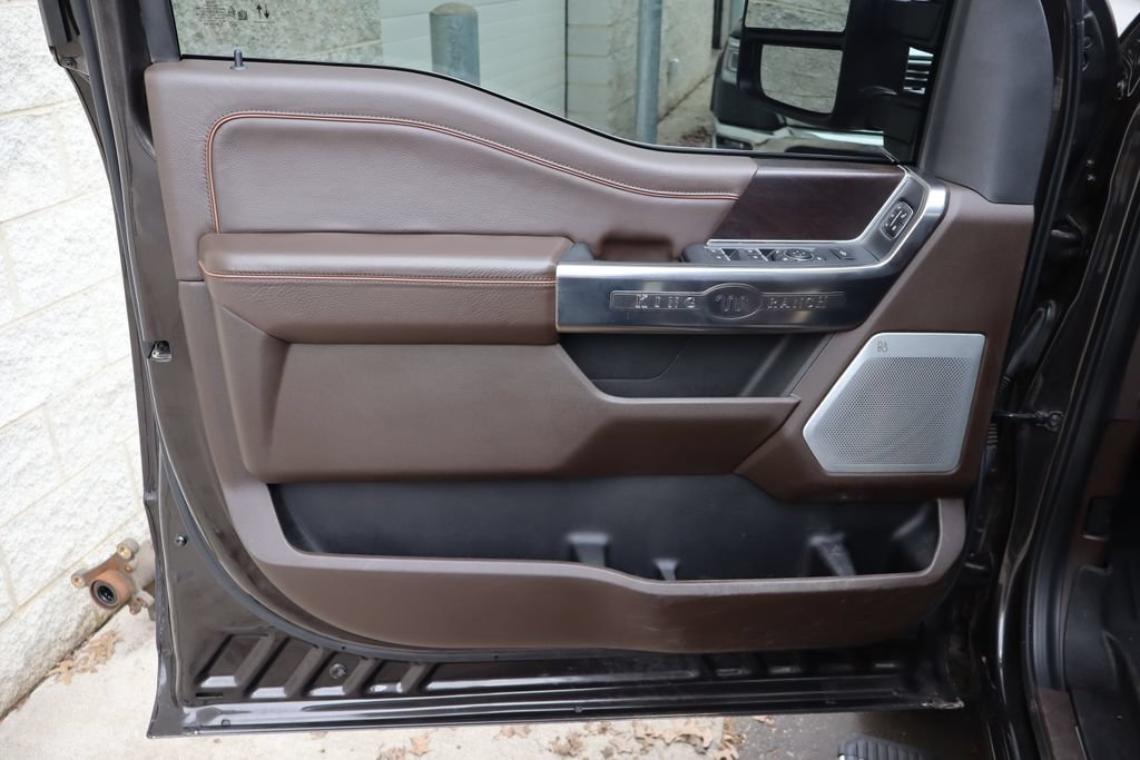 Used 2024 Ford F250 King Ranch w/ Chrome Package AWD/4WD image 26
