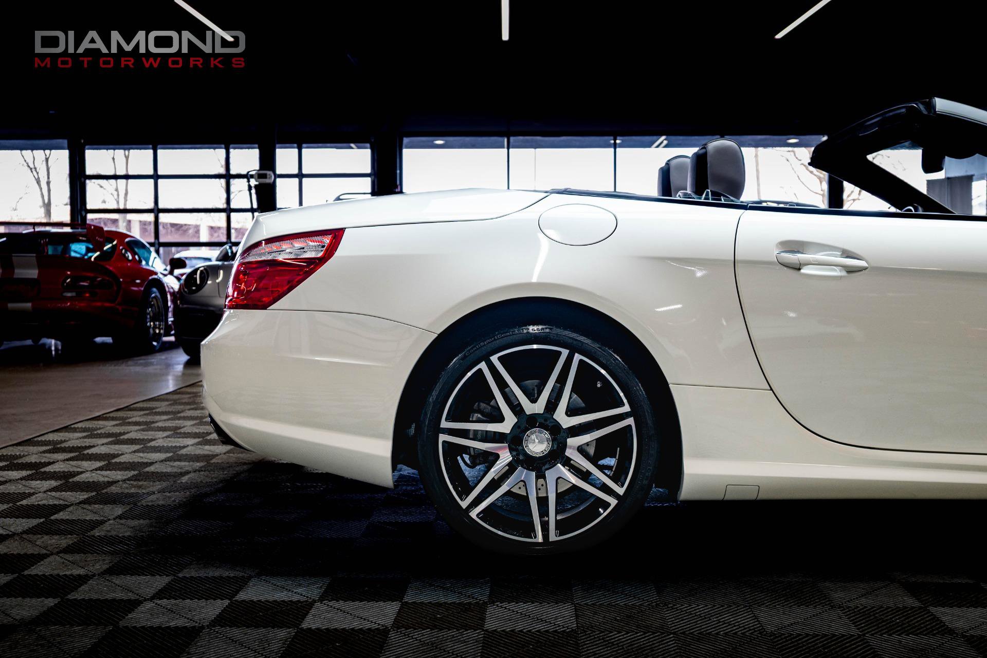Used 2015 Mercedes-Benz SL 550 image 29