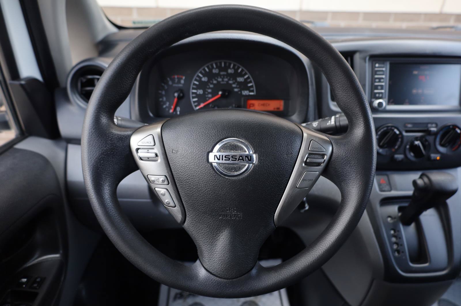 Used 2020 Nissan NV200 SV FWD image 23