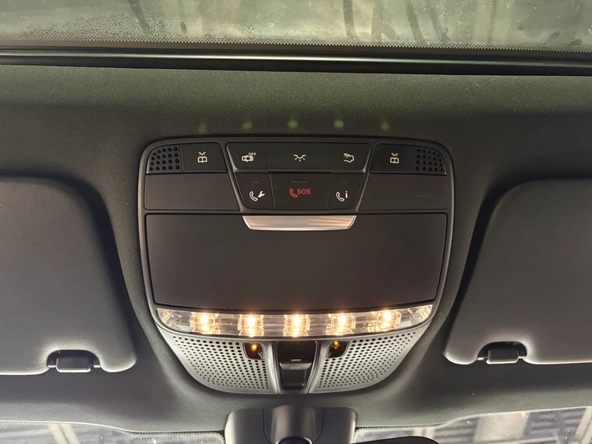 Used 2019 Mercedes-Benz GLC 300 4MATIC Coupe image 31